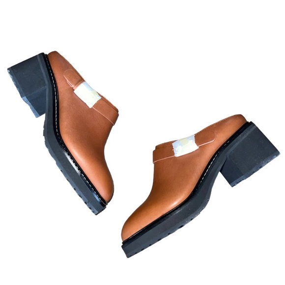 Madewell The Willa Convertible-Strap Mule Leather English Saddle - Picture 2 of 11